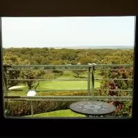 Hotel Estudio con Wifi y vistas al Campo de Golf de Salamanca en aldehuela-de-la-boveda