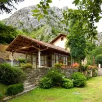 Hotel La Casona de Mestas en cabanas-raras