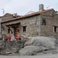 Hotel La Resbalina Casa Rural en cerezal-de-penahorcada