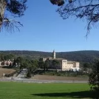 Hotel Monestir de Les Avellanes en os-de-balaguer