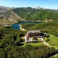 Hotel Parador de Cervera de Pisuerga en polentinos