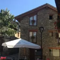 Hotel Hotel El Jaç en riu-de-cerdanya