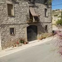 Hotel Rural Horizons on La Ruta del Cister en rocafort-de-queralt