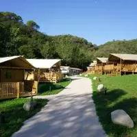 Hotel Can Bora Lodges en sant-esteve-de-la-sarga