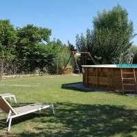 Hotel Barraca típica del Delta, con piscina, jardín y barbacoa en sant-jaume-d-enveja