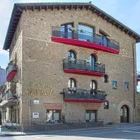 Hotel La Violeta en sant-llorenc-savall