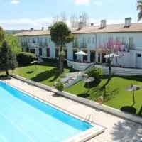 Hotel Tugasa Hotel El Almendral en setenil-de-las-bodegas