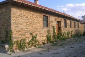 Dónde dormir en Muelas de los Caballeros, Zamora